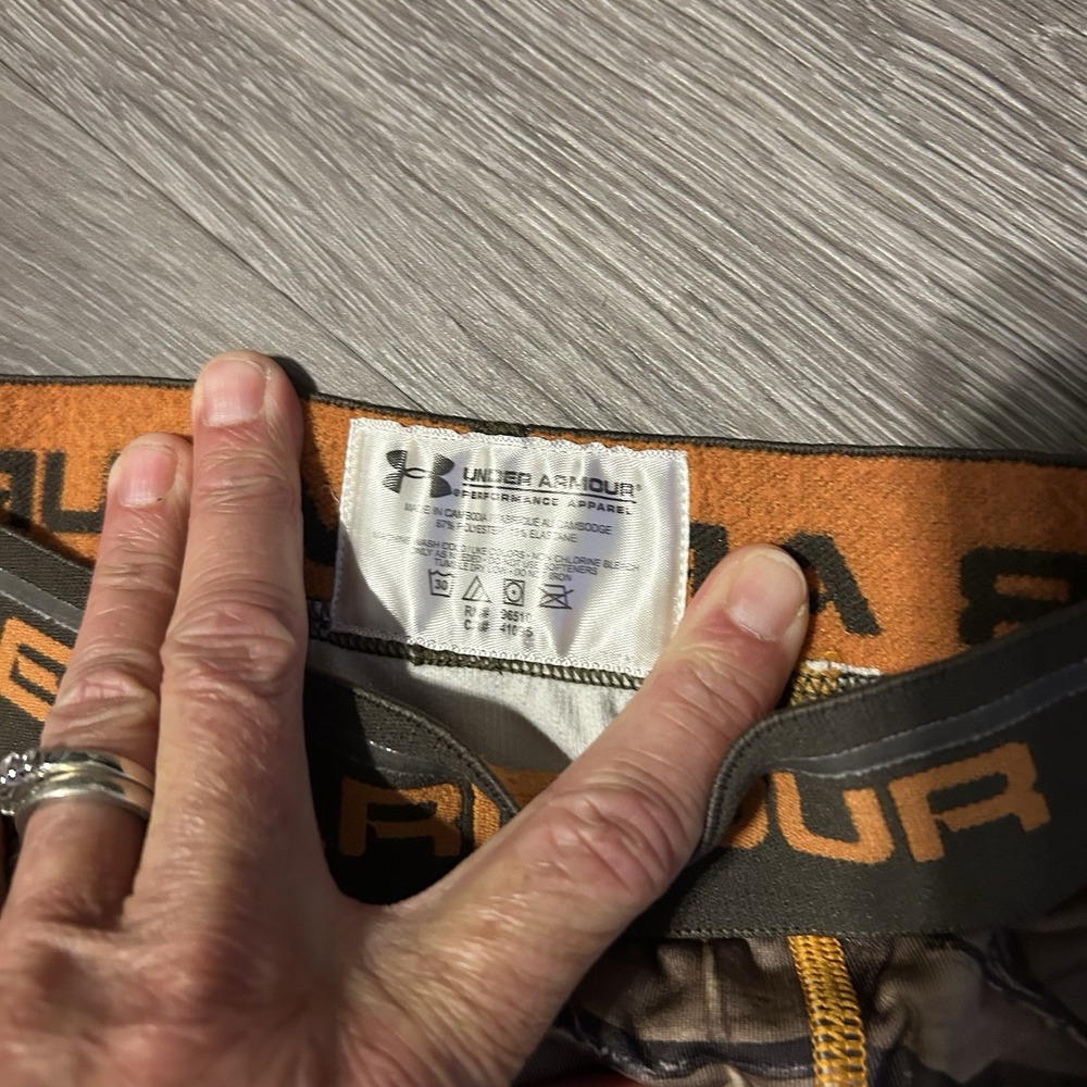 Under Armour Cold Gear Youth M Leggings Base Layer Mossy Oak Camouflage Hunting - Picture 5 of 7